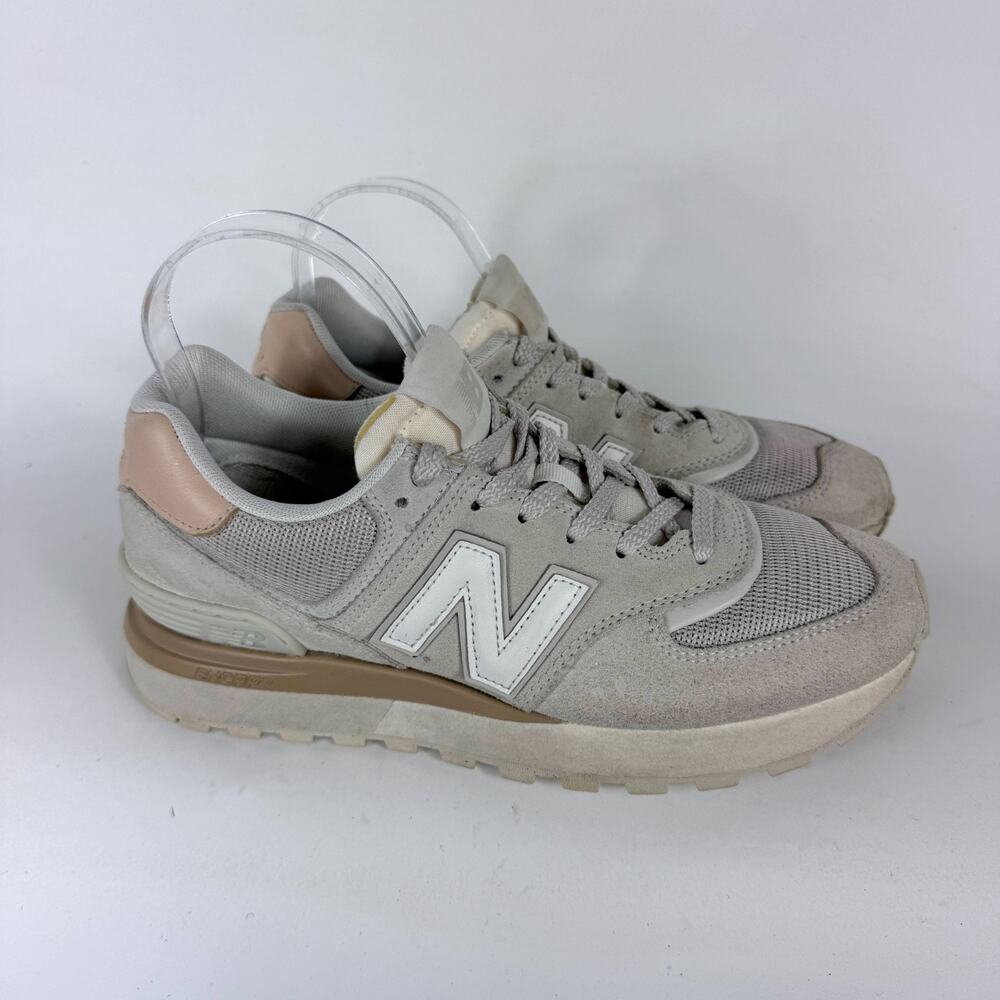 New Balance 574 Athletic Sneakers Women's 8.5 Legacy Cream Low Top Classic Shoes - Picture 2 of 10